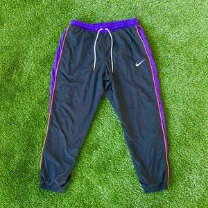 SOLD - Vintage Nike Windbreaker Pants